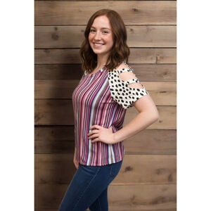 Grace & Emma mixed pattern top sz M